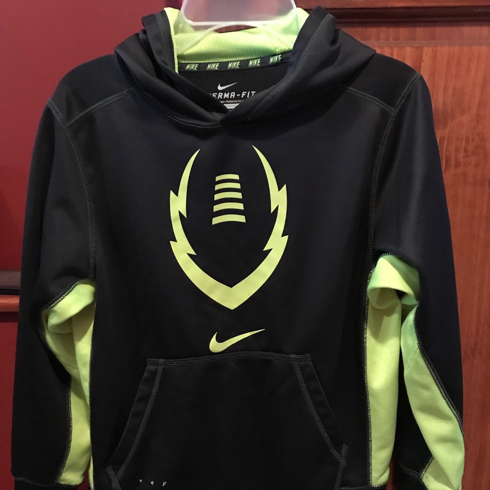 Nike sweatshirt